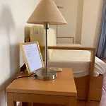 Al 公寓 *